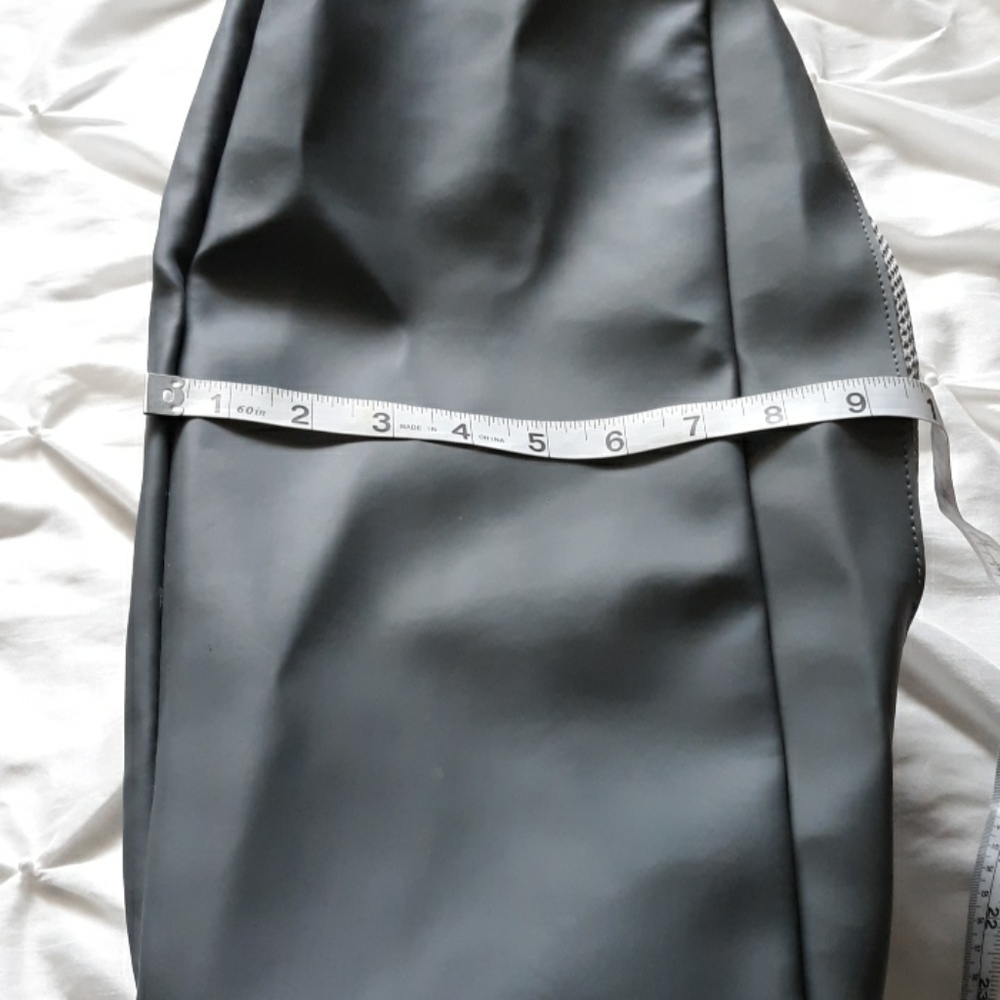 DSW Mesh Duffle Bag - Picture 8 of 16